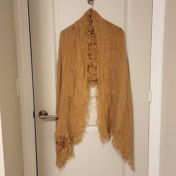 Scarf  lightweight, color tan - Picture 2 of 2